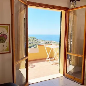 Panoramico Con Terrazzo Appartamento